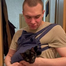 Миша, 22, Новосиль