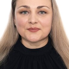 Юля, 45, Екатеринбург