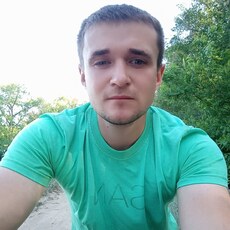Толя, 32, Невинномысск