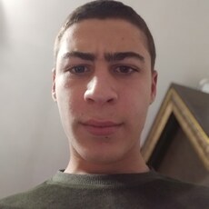 Александр, 20, Гуляйполе