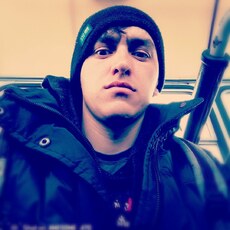 Денис, 30, Белый