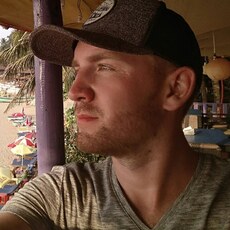 Валентин, 37, Токмак
