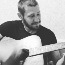 Виссарион, 44, Миусинск