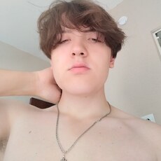 Гриша, 21, Углич
