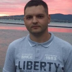 Лёня, 40, Стаханов