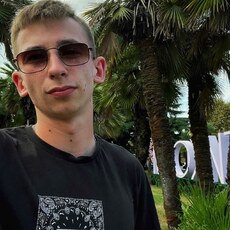 Пётр, 24, Серов