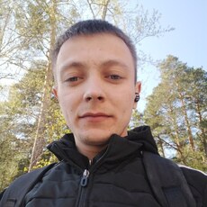 Юлиан, 26, Усть-Кут