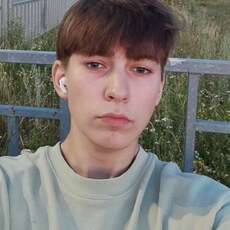 Даниил, 20, Собинка