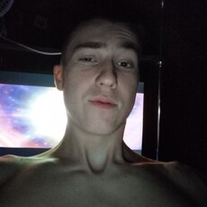 Лаврик, 20, Сусуман