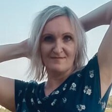 Владислава, 47, Бакал