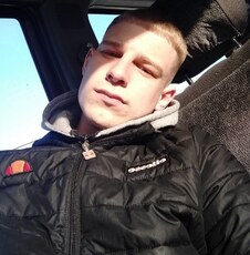 Толя, 20, Апшеронск