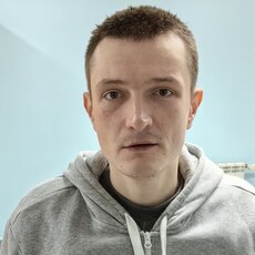 Валера, 28, Угледар