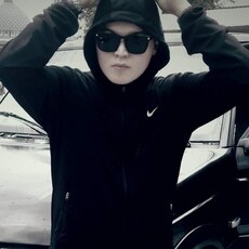 Юрий, 26, Камешково