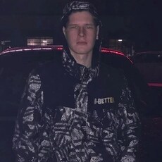 Яков, 22, Артёмовск (ДНР)