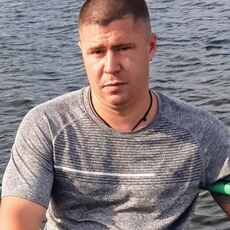 Лёва, 42, Палласовка