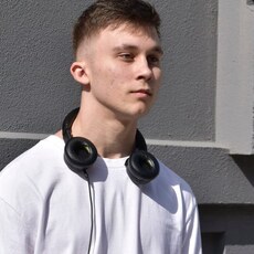 Назар, 22, Анива
