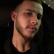 Валера, 31, Михайловка