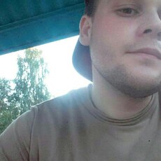 Вениамин, 25, Красный Кут