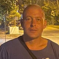 Вася, 43, Среднеуральск