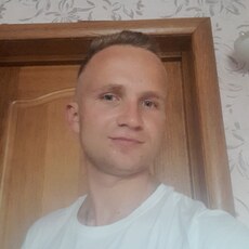 Иван, 26, Каменка-Днепровская