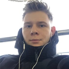Лев, 24, Островной