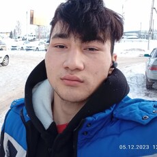 Василий, 22, Курчалой