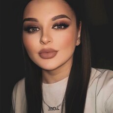 Юля, 25, Нижний Новгород