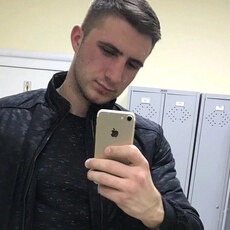 Георгий, 29, Железногорск (Курская область)