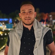 Валентин, 29, Тюмень