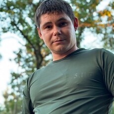 Лев, 34, Коркино