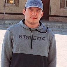 Эрик, 26, Ровеньки