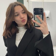 Лара, 19, Высоцк