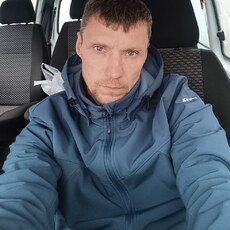 Тарас, 41, Урень