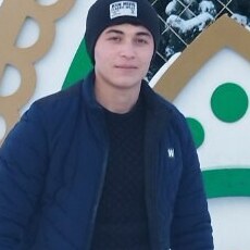 Юрий, 21, Белинский