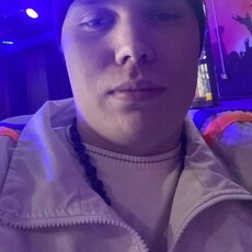 Артёмий, 25, Чита