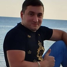 Оскар, 28, Вилюйск