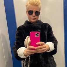 Карина, 45, Сим