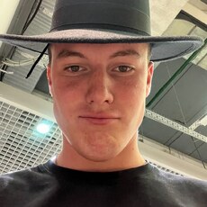 Паша, 22, Лениногорск