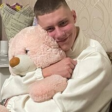 Ян, 22, Чапаевск
