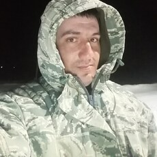Валентин, 34, Камбарка