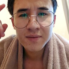 Вадим, 22, Собинка