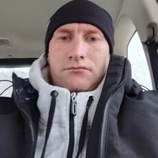 Илюха, 36, Симферополь