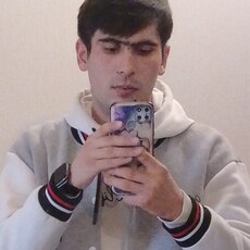 Олег, 26, Усолье-Сибирское