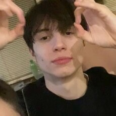 Виктор, 19, Чусовой