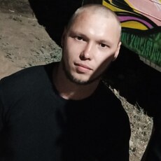 Альберт, 27, Тара