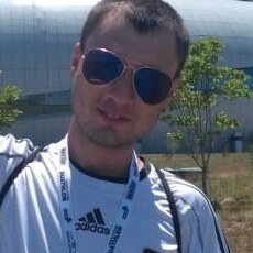 Петя, 37, Алчевск