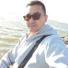 Аркадий, 40, Новоуральск