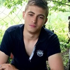 Георгий, 24, Облучье