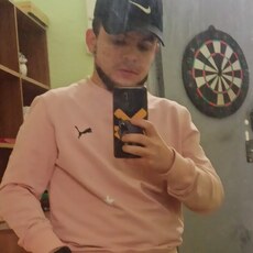 Аркадий, 24, Сосновка