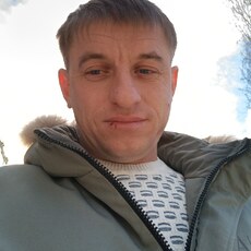Адриан, 35, Белоярский